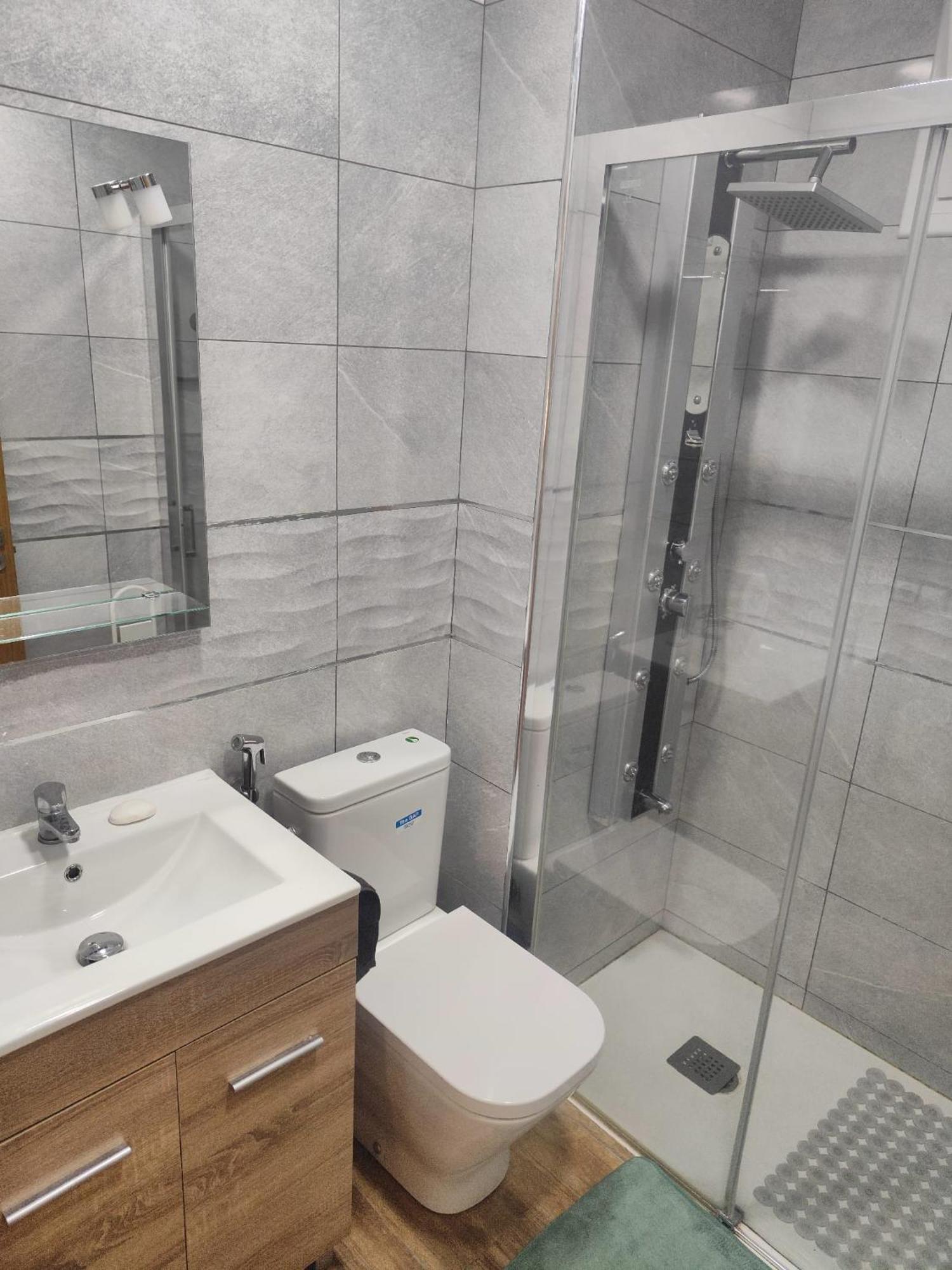 شقة Lovely Flat Fira برشلونة المظهر الخارجي الصورة